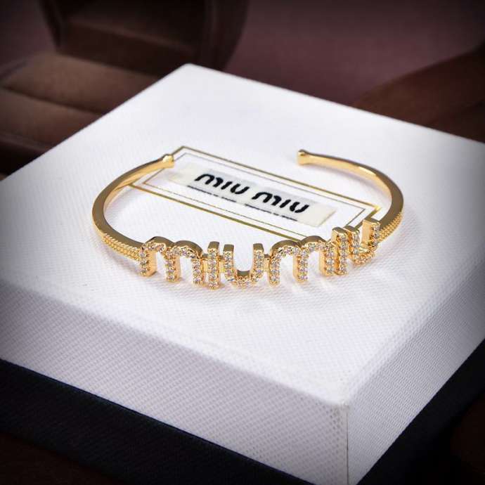 Picture of MiuMiu Bracelet _SKUMiumiubracelet08cly813186